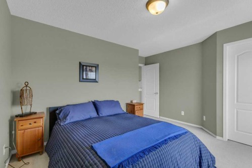 47 Cramond Green Se, Calgary, AB - Indoor Photo Showing Bedroom