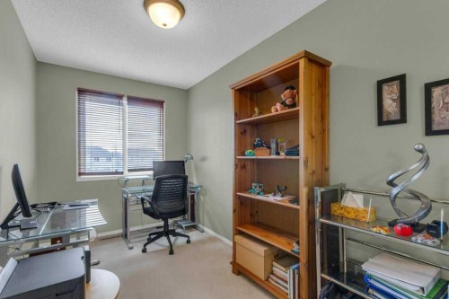 47 Cramond Green Se, Calgary, AB - Indoor Photo Showing Office