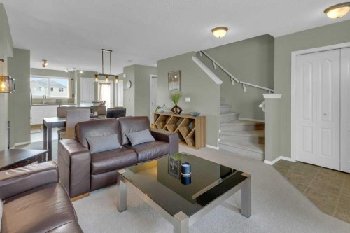 47 Cramond Green Se, Calgary, AB - Indoor Photo Showing Living Room