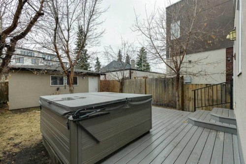 2231 26 Avenue Sw, Calgary, AB - Outdoor