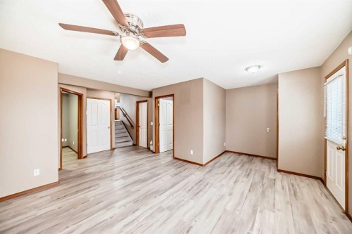 11-33 Stonegate Drive Nw, Airdrie, AB - Indoor Photo Showing Other Room