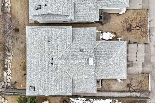11-33 Stonegate Drive Nw, Airdrie, AB - Outdoor