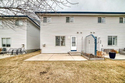 11-33 Stonegate Drive Nw, Airdrie, AB - Outdoor With Exterior