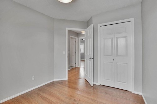 255 Citadel Acres Close Nw, Calgary, AB - Indoor Photo Showing Other Room