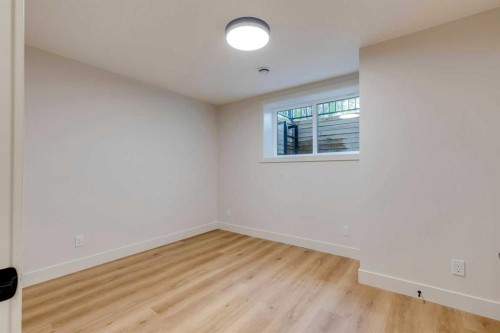 2309 21 Avenue Sw, Calgary, AB - Indoor Photo Showing Other Room