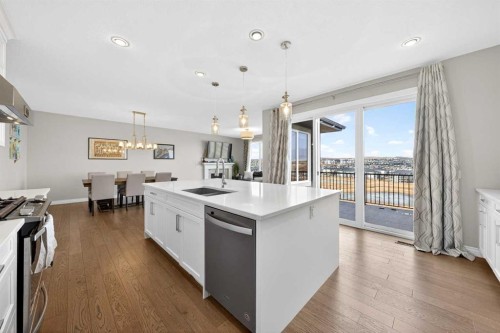 396 Evansborough Way Nw, Calgary, AB - Indoor Photo Showing Kitchen