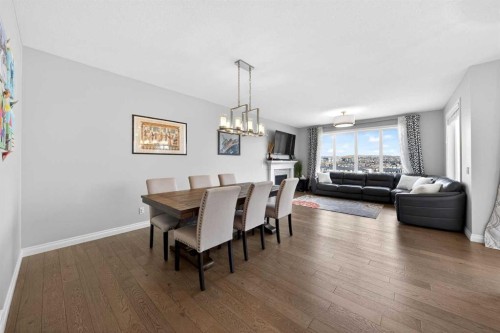 396 Evansborough Way Nw, Calgary, AB - Indoor