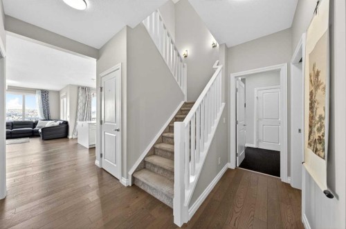 396 Evansborough Way Nw, Calgary, AB - Indoor Photo Showing Other Room