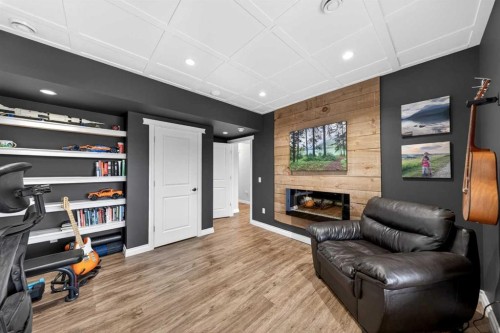 396 Evansborough Way Nw, Calgary, AB - Indoor With Fireplace