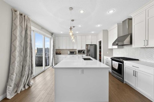 396 Evansborough Way Nw, Calgary, AB - Indoor Photo Showing Kitchen With Upgraded Kitchen