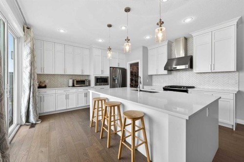 396 Evansborough Way Nw, Calgary, AB - Indoor Photo Showing Kitchen With Upgraded Kitchen