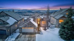 164 Gleneagles Estates Lane Cochrane, AB T4C 2H8