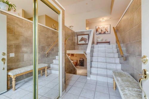 8 Douglas Woods View Se, Calgary, AB - Indoor Photo Showing Bathroom