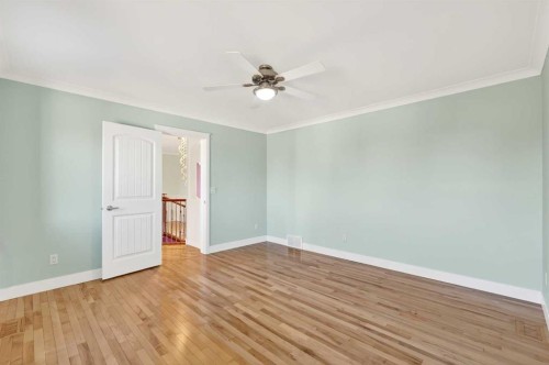 1212 15 Avenue, Didsbury, AB - Indoor Photo Showing Other Room