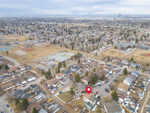 128 Pineson Place Ne, Calgary, AB - Outdoor With View