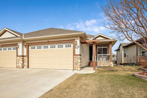 1907 Riverside Drive Nw, High River, AB - Outdoor With Deck Patio Veranda
