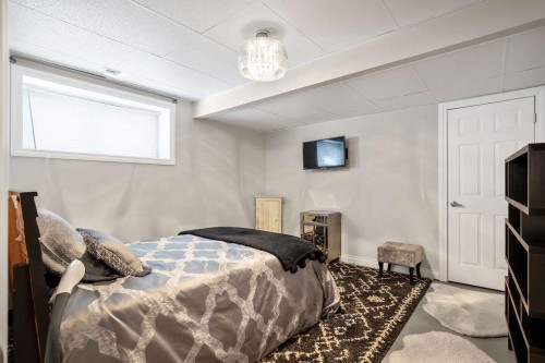 1907 Riverside Drive Nw, High River, AB - Outdoor