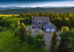 100-290108 Parkins Road WESTRural Foothills County, AB T0L 1K0