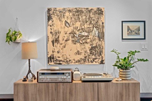 25 Foxwell Road Se, Calgary, AB - Indoor Photo Showing Other Room