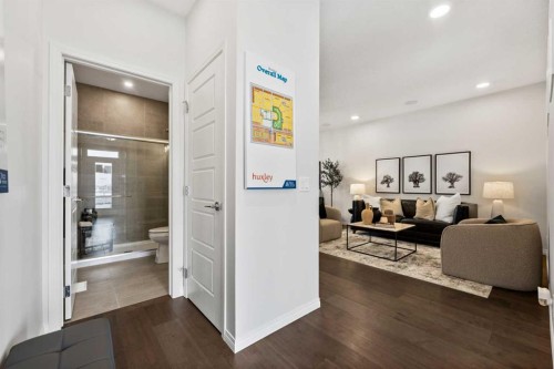 135 Huxland Road Ne, Calgary, AB - Indoor