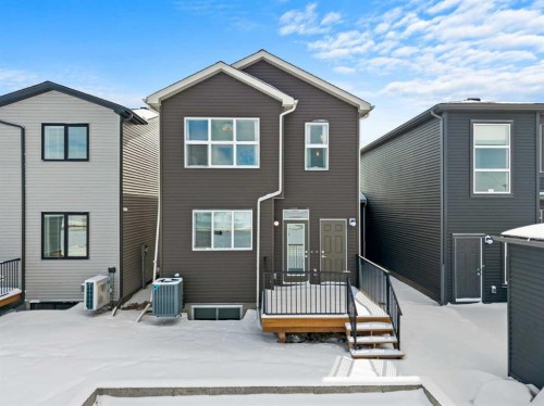 135 Huxland Road Ne, Calgary, AB - Outdoor