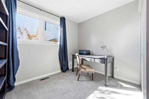 14775 Deer Ridge Drive Se, Calgary, AB - Indoor Photo Showing Other Room