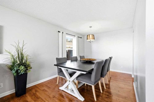 14775 Deer Ridge Drive Se, Calgary, AB - Indoor Photo Showing Dining Room