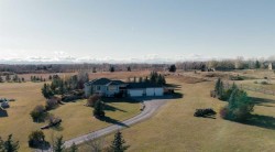 59 Gray Way Rural Rocky View County, AB T3R 1K7