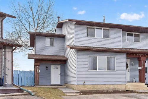 533 Summerwood Place SE Airdrie, AB T4B 1W9