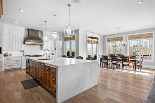 11 Mckendrick Point, Rural Rocky View County, AB - Indoor Photo Showing Kitchen With Upgraded Kitchen