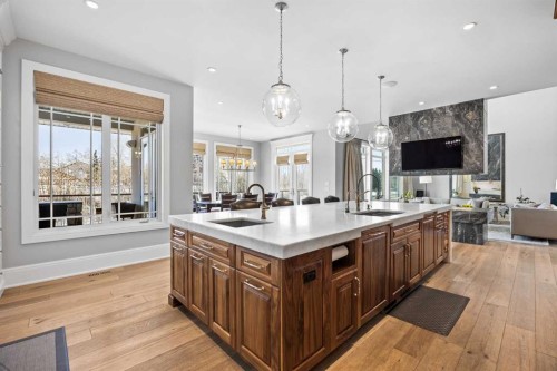 11 Mckendrick Point, Rural Rocky View County, AB - Indoor Photo Showing Kitchen With Upgraded Kitchen
