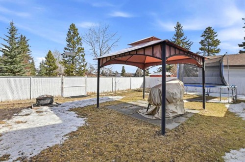 5218 Silverthorn Road, Olds, AB - Outdoor