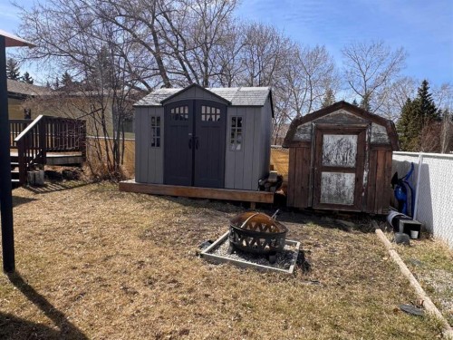 5218 Silverthorn Road, Olds, AB - Outdoor