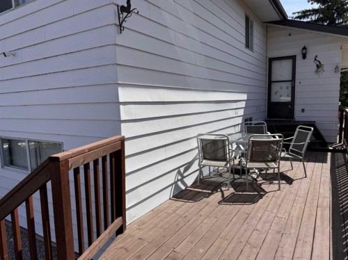 5218 Silverthorn Road, Olds, AB - Outdoor With Exterior
