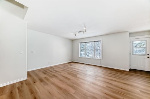 155 Prominence Heights Sw, Calgary, AB - Indoor Photo Showing Other Room