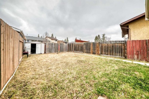 47 Templemont Drive Ne, Calgary, AB - Outdoor