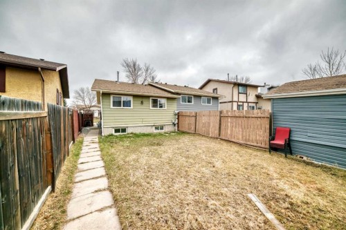 47 Templemont Drive Ne, Calgary, AB - Outdoor With Exterior