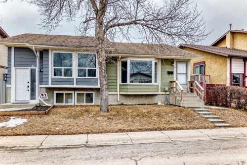 47 Templemont Drive Ne, Calgary, AB - Outdoor With Facade