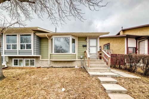 47 Templemont Drive Ne, Calgary, AB - Outdoor