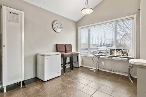 18 Copperstone Link Se, Calgary, AB - Indoor