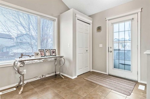 18 Copperstone Link Se, Calgary, AB - Indoor Photo Showing Other Room