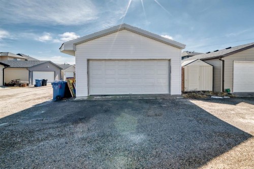 93 Evansford Circle Nw, Calgary, AB - Outdoor With Exterior