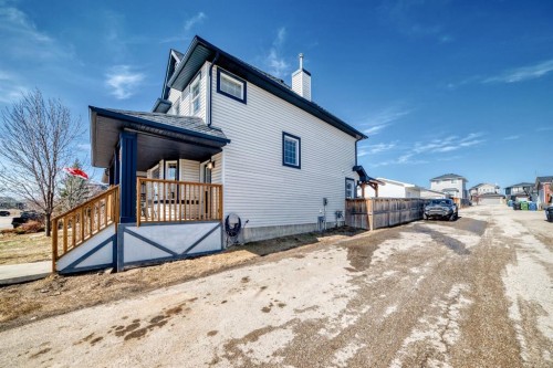 93 Evansford Circle Nw, Calgary, AB - Outdoor With Deck Patio Veranda With Exterior