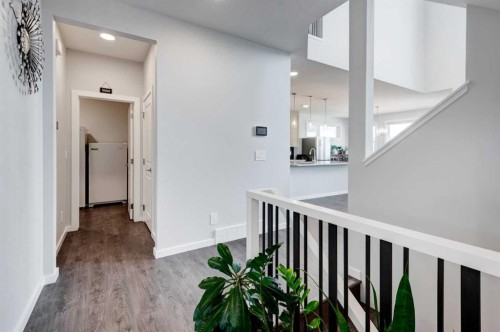 40 Verity Place Sw, Calgary, AB - Indoor Photo Showing Other Room