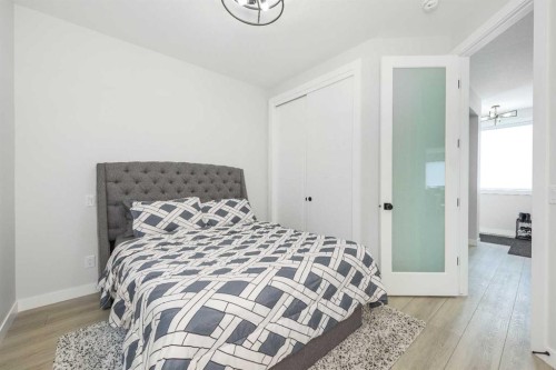 181 Amblehurst Rise Nw, Calgary, AB - Indoor Photo Showing Bedroom