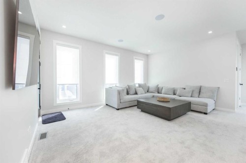 181 Amblehurst Rise Nw, Calgary, AB - Indoor