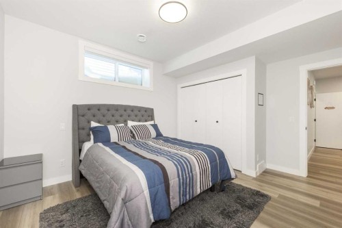 181 Amblehurst Rise Nw, Calgary, AB - Indoor Photo Showing Bedroom