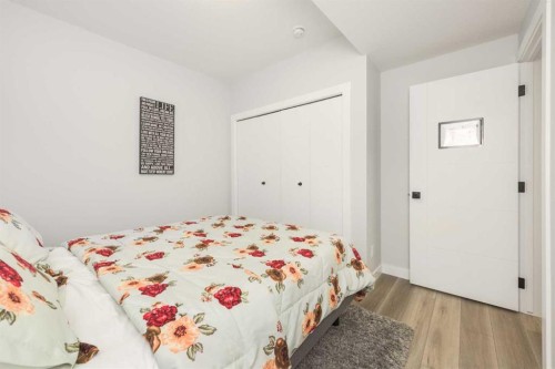 181 Amblehurst Rise Nw, Calgary, AB - Indoor Photo Showing Bedroom