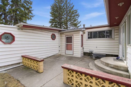 4008 36 Street Nw, Calgary, AB - Outdoor With Exterior