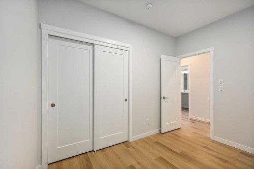 101-200 Shawnee Square Sw, Calgary, AB - Indoor Photo Showing Other Room
